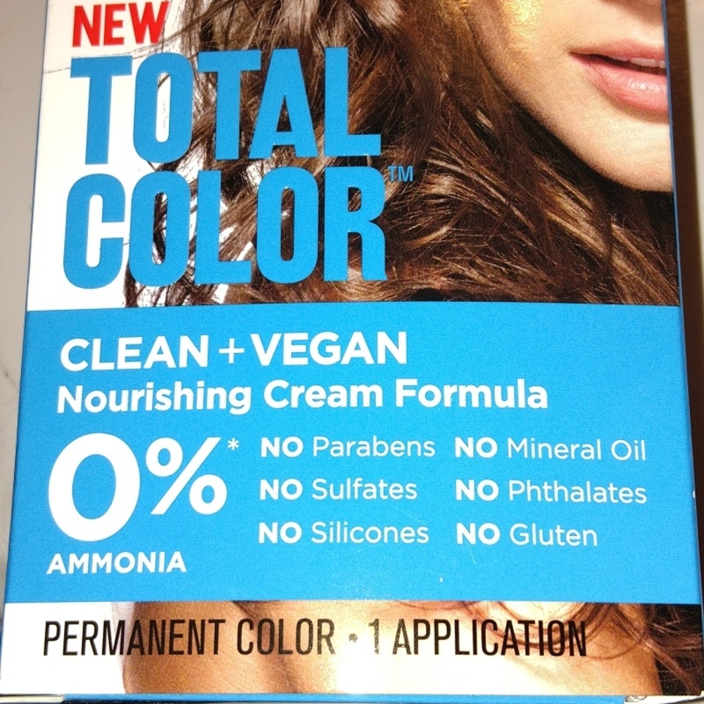 🚨Sold🚨Revlon permanent Total Color #60 NEW In Box - Picture 2 of 6